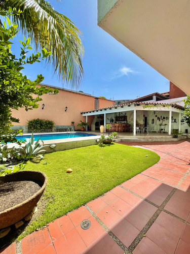 Imagen 8 de 12 de Vende Casa Quinta Chilemex Puerto Ordaz