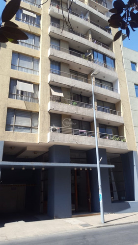 Departamento En Venta De 1 Dorm. En Santiago