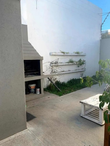 Imagen 6 de 9 de Casa - Chalet En Venta En Mar Del Plata