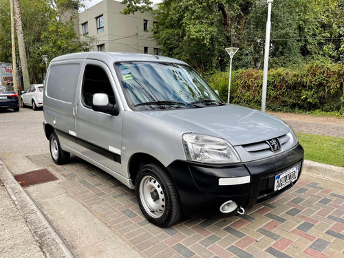 Peugeot Partner 2016 1.4 Furgon Presence Aa