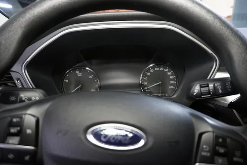 Ford New Escape Se 2.5 Automatica 4x2 Gasohibrida