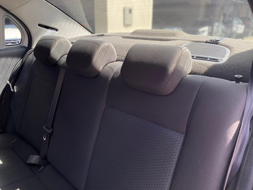 Volkswagen Voyage 1.6 Msi Total Flex 4p