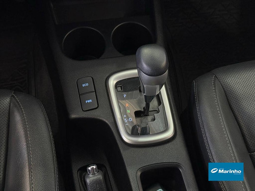 Toyota Hilux 2.8 D-4D TURBO DIESEL CD SRX 4X4 AUTOMÁTICO