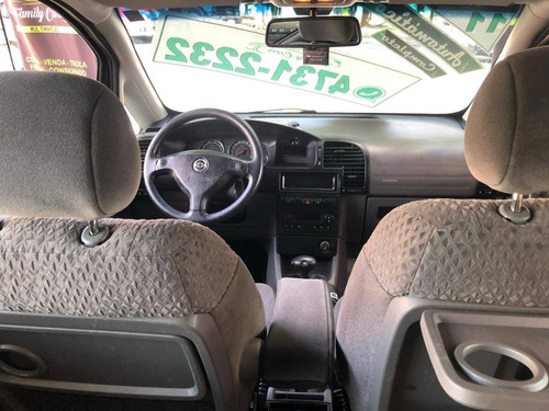 Imagem 4 de 13 de Chevrolet Zafira