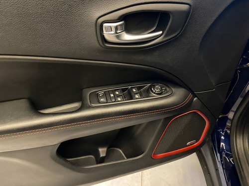 Jeep Compass 2.0 16V DIESEL TRAILHAWK 4X4 AUTOMÁTICO