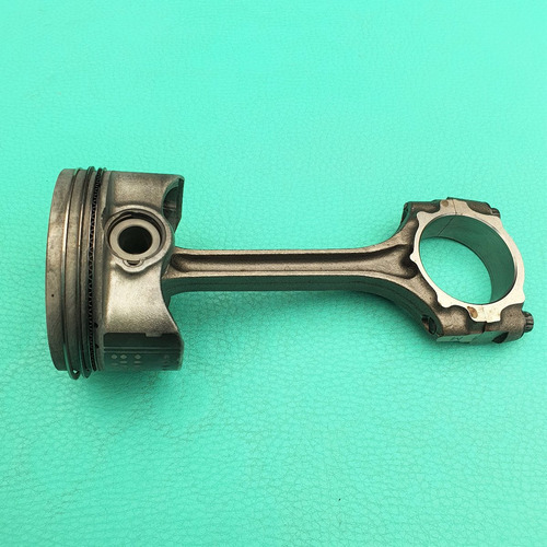 Piston Con Biela Sin Metales Ertiga 2020 Seminueva Original (Usado)