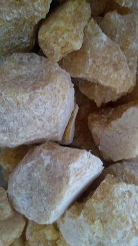 Imagem 4 de 5 de 1 Kilo, Breu Colofônia, Apronta Entrega!!!!