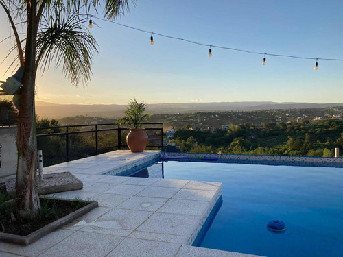 Imagen 17 de 21 de Casa En Venta - 3 Dormitorios 3 Baños - 255mts2 - Villa Del Lago