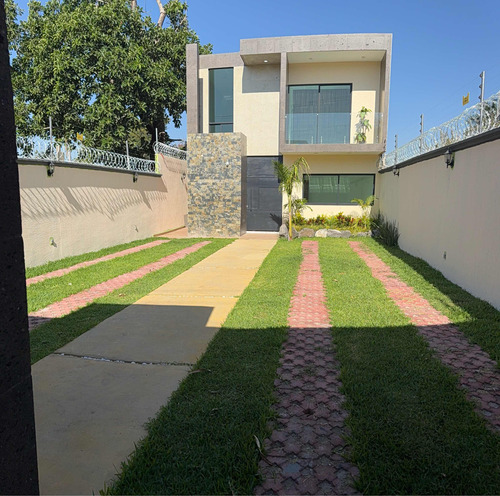 Excelente Casa En Pedregal De Las Fuentes Jiutepec,
