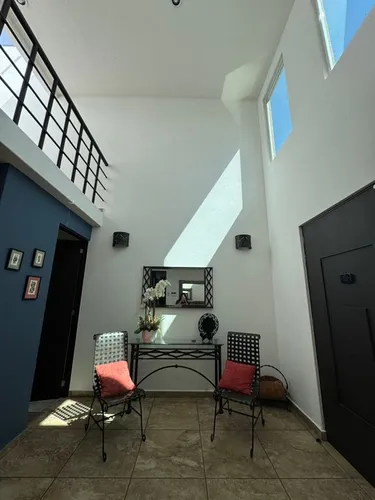 Casa Venta Residencial Por Ave. Tecnológico Las Torres, Por La Estación Del Tren Toluca- Santa Fe, Estación Metepec.