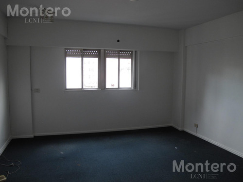 Departamento En Barrio Norte