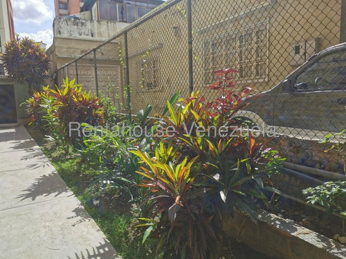 Apartamento Tipo Estudio, Ideal Para Ejecutivos, Estudiantes O Pareja. Urb. Las Acacias, Cerca De La Ucv. Agenda Tu Visita