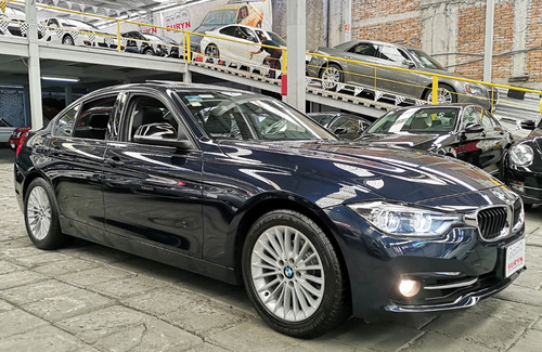 BMW Serie 3 2.0 320ia Sport Line At