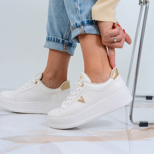 Zapatilla Sneakers Mujer Con Plataforma Via Marte Urbanas.