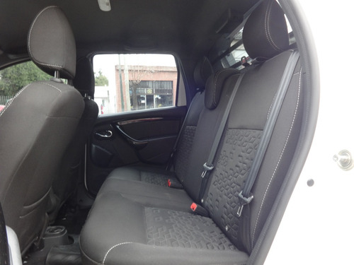 Imagen 14 de 15 de Renault Duster Oroch Outsider Plus 2.0 { 1er Dueño }