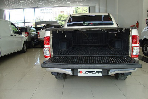 Toyota Hilux 3.0 Cd Sr 171cv 4x4