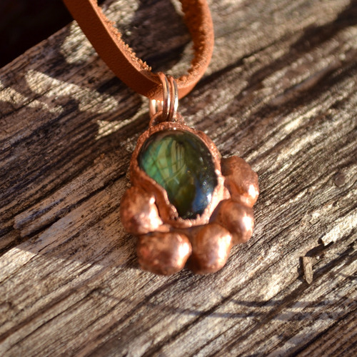 Imagen 10 de 10 de Collar Dije De Piedra Preciosa Labradorita, Cuero, Cod1