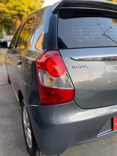 Imagen 6 de 11 de Toyota Etios Xls 5pts 2014