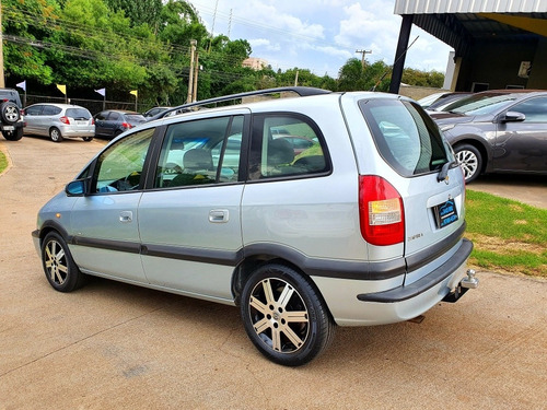 Chevrolet Zafira 2.0 Elegance Flex Power Aut. 5p 2010