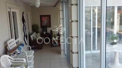 Imagem 10 de 12 de Alphaville 05 | Casa A Venda | 4 Suítes | Piscina | Jardim - Cnc1266