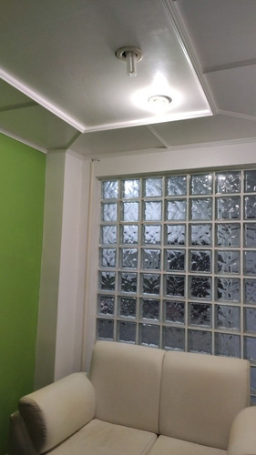 Imagem 3 de 4 de Serviço De Pintura E Pequenas Reformas
