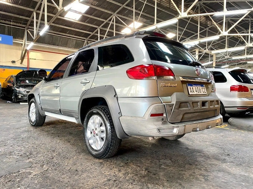 Imagen 6 de 14 de Fiat Palio 1.6 Adventure 115cv