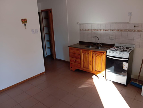 Departamento En Piñero (j.l.suarez)