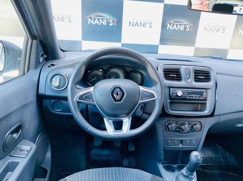 Imagem 12 de 13 de Renault Sandero 1.0 12v Sce Flex Life Manual