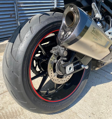 Imagen 9 de 10 de Bmw S 1000 R Tricolor C/ Akrapovic