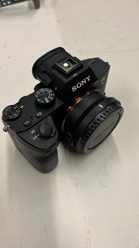 Camara Sony Alpha A73 Y Accesorios. Poco Uso.