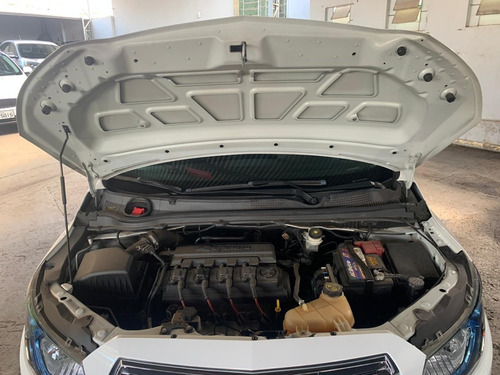 Chevrolet Onix Lt Automático