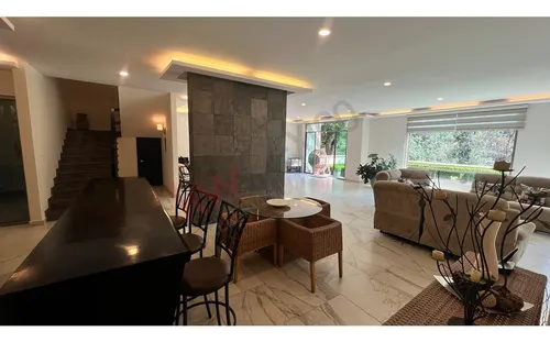 Casa De Lujo Con 9 Años De Construcción En Bosques De La Herradura