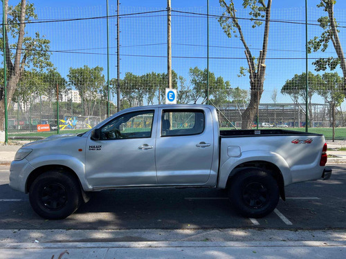 Toyota Hilux 3.0 Cd Sr C/ab 171cv 4x4