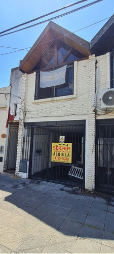 Alquiler De Departamento 3 Ambiente En Caseros, Tres De Febr