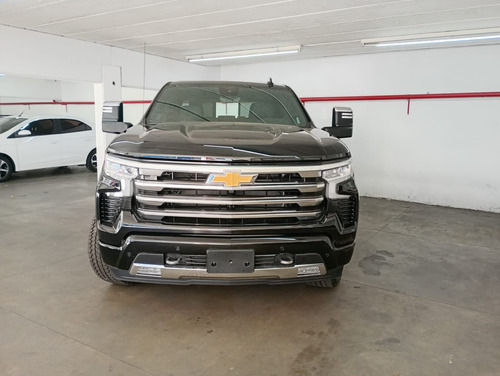 Chevrolet Silverado 5.3 V8 High Country