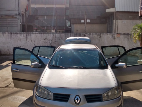 Renault Megane 2008 2.0 Dynamique Aut. 4p