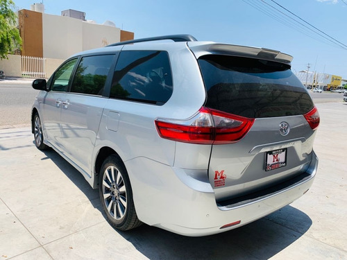 Imagen 6 de 12 de Toyota Sienna Modelo 2020