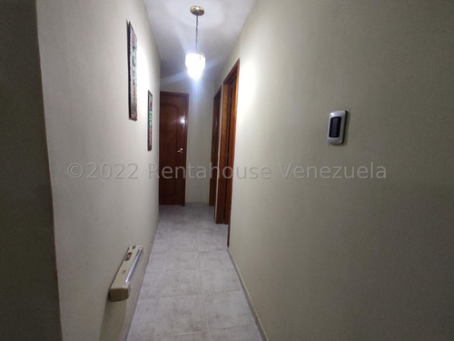 Imagen 11 de 16 de Casa En Venta La Mantuana Turmero 22-23124 Ag