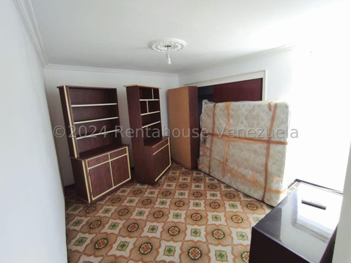 Te Lo Tengo Apartamento En Venta En Montalban Il 25-5071 Ye