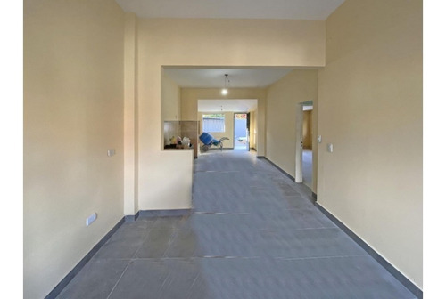Imagen 22 de 24 de Ph Tipo Casa En Venta En Merlo Norte Reciclada A Nueva