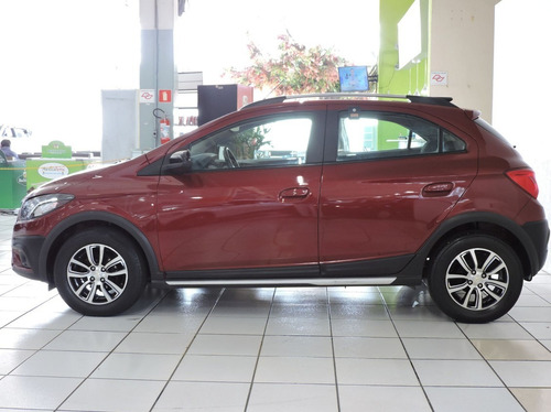 Imagem 17 de 20 de Chevrolet Onix 1.4 Mpfi Activ 8v 2018