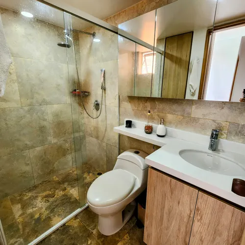 Apartamento En Venta En Laureles, Primer Parque. Cod V12107