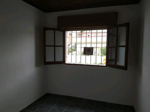 Imagen 8 de 13 de Espectacular Casa En Venta!! 2 Dormitorios, Prado!!