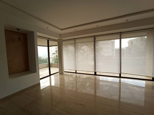 Imagen 17 de 30 de Yosmar & Fernando Alquilan Apartamento En Terrazas Del Country Guataparo Res Amazonas Golf Club
