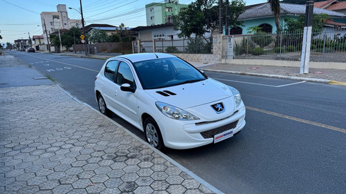 Peugeot 207 1.4 Xr Flex 5p