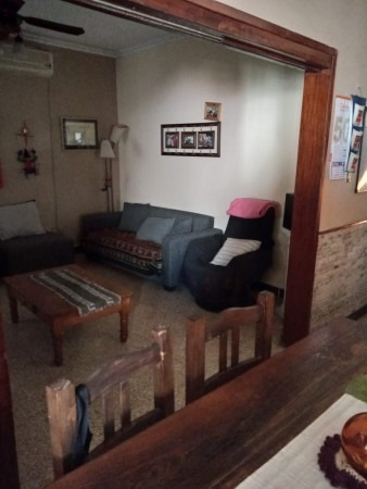 Imagen 9 de 23 de Casa Con Piscina, Cochera Y 4 Dormitorios Zona Puente Santo Tomé.