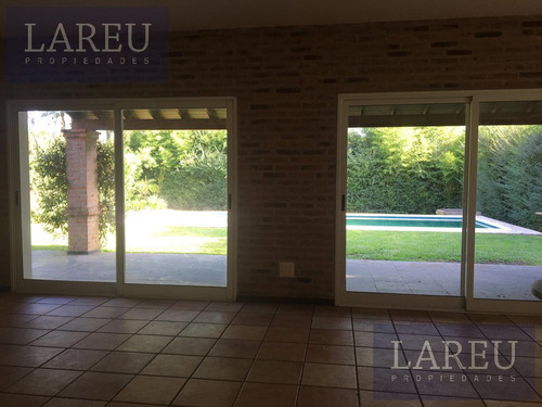 Casa En Venta Con Renta - La Delfina, Pilar