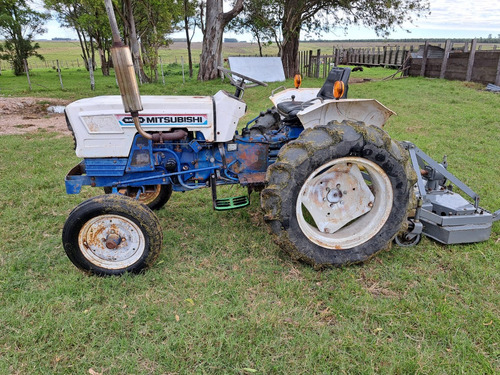 Tractor Mitsubishi Con Pastera