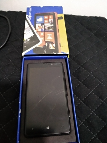 Celular Nokia Lumia 820