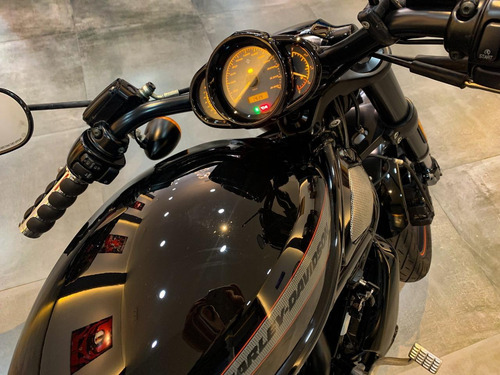 Imagem 4 de 14 de Harley Davidson Night Rod Special (rodrigo )